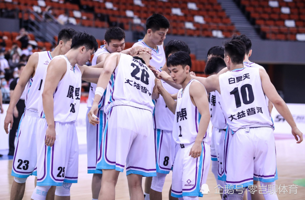 开云体育-队员宣布休赛，球队战绩遭遇重挫