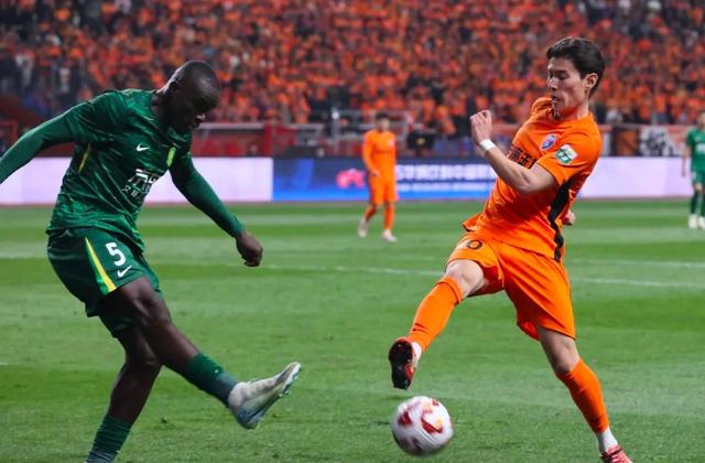 北京国安客场挑战上港,冲刺争夺胜利的简单介绍 北京国安客场挑战上港,冲刺争夺胜利的简单介绍