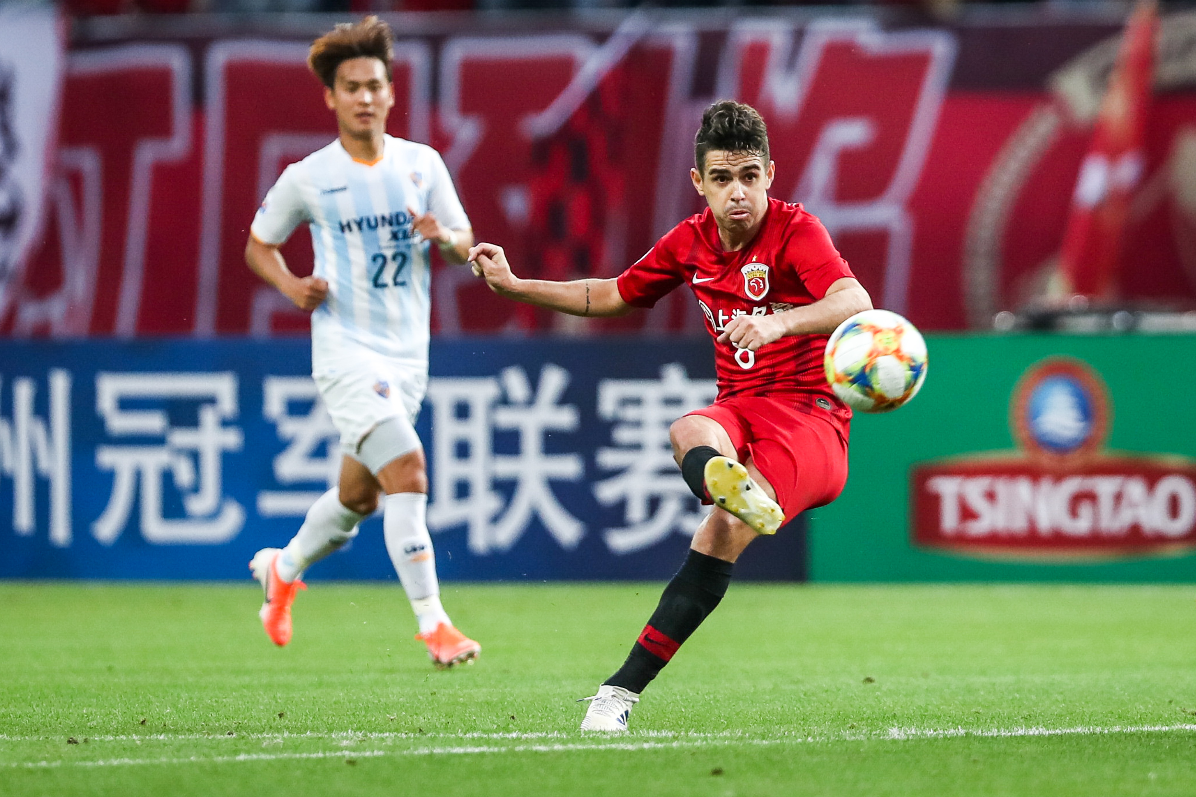 开云体育官网-关于上港凭借外援助攻，成功冲上积分榜前列的信息