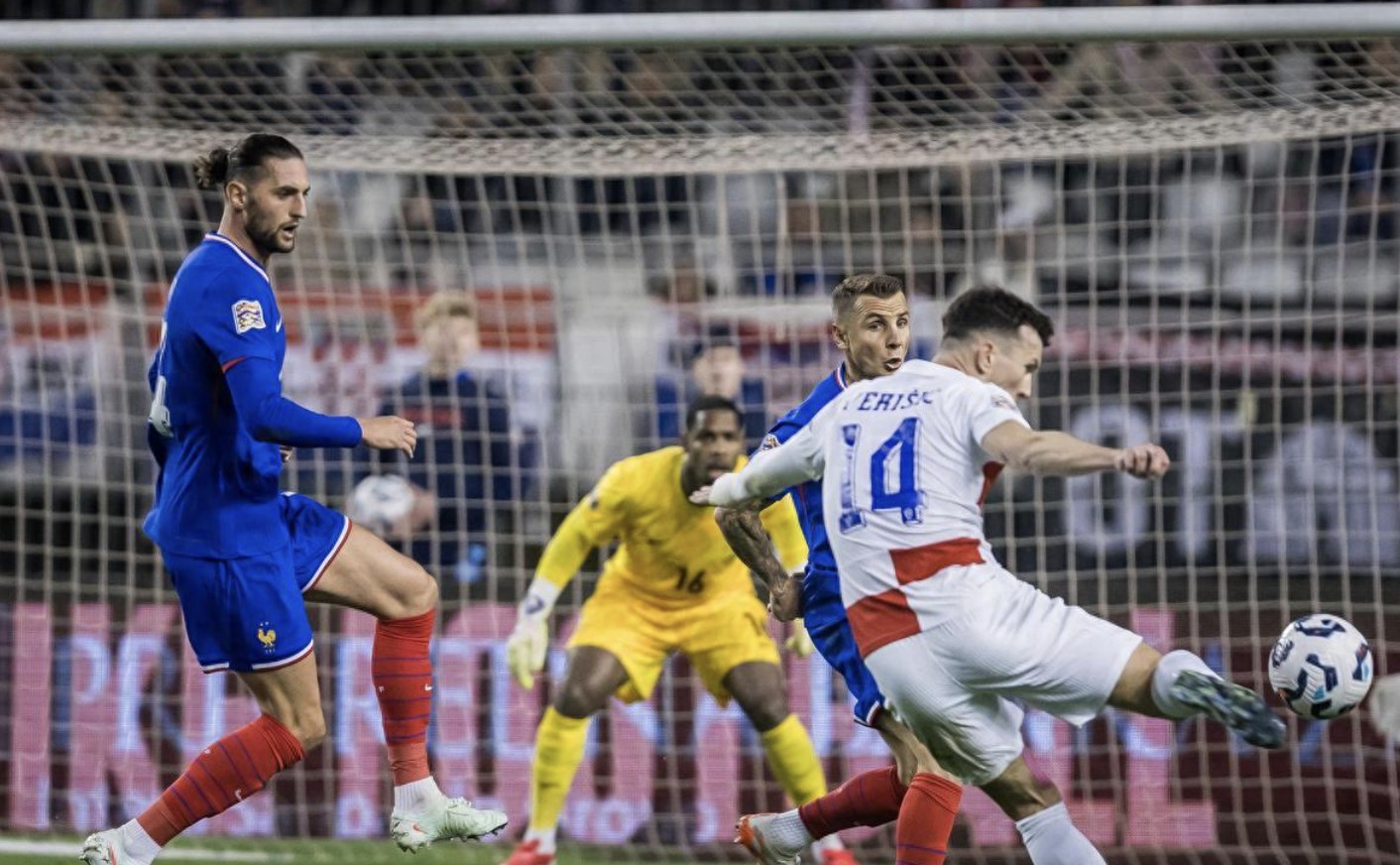 克罗地亚淘汰俄罗斯，晋级欧锦赛四强