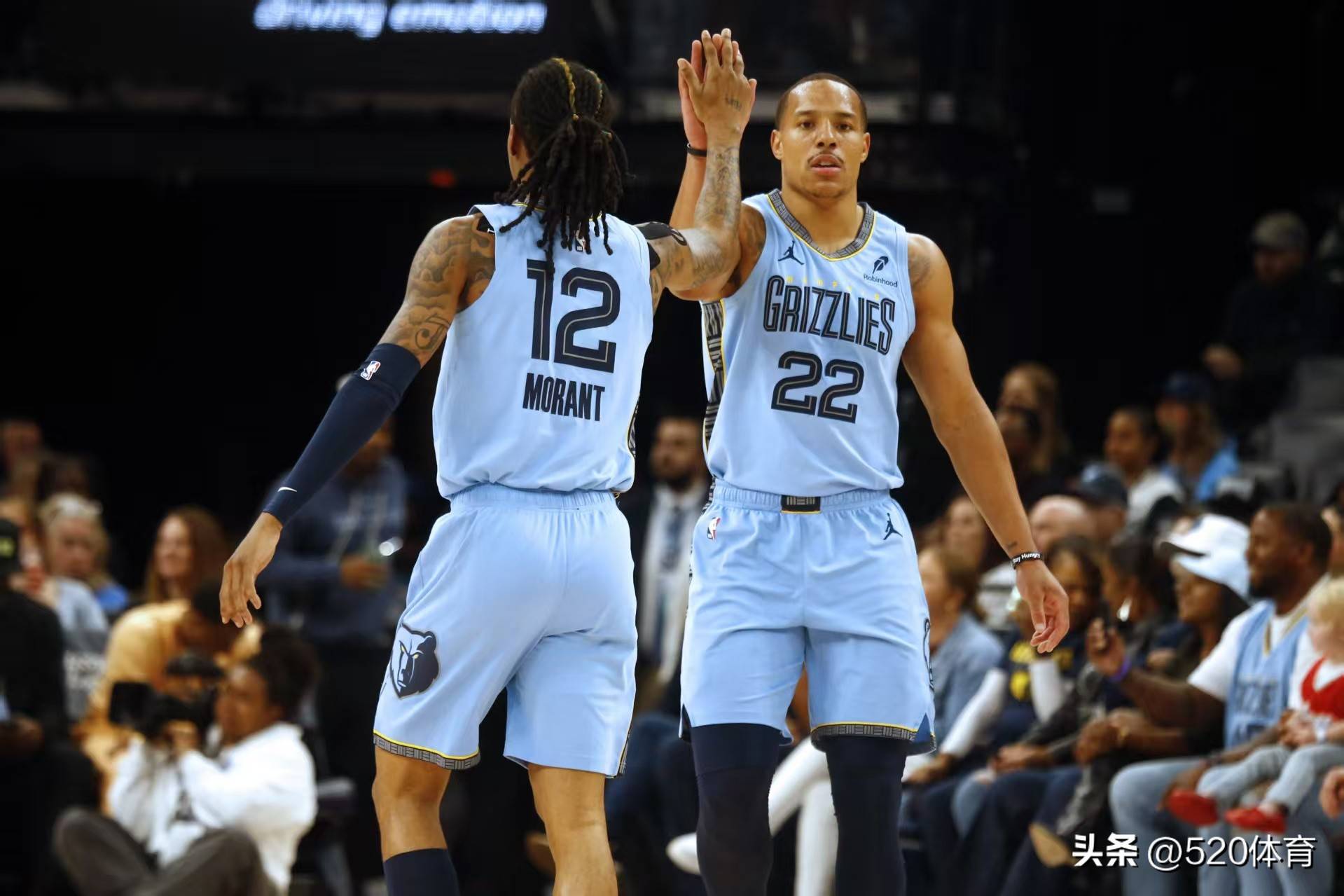 开云体育在线登录-灰熊略胜一筹，莫兰特出击