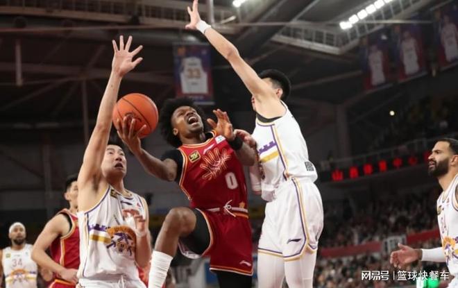 南京天王山淘汰上海队,震惊全场 南京天王山淘汰上海队,震惊全场