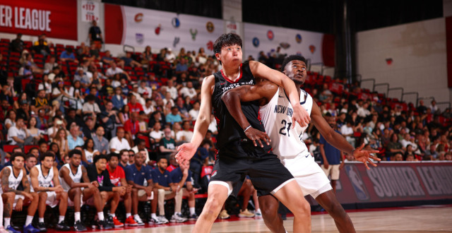 开云体育网页版登录入口-雷恩中场展现核心作用，攻守俱佳的简单介绍