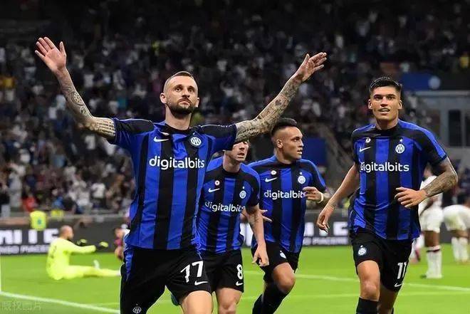 亚特兰大主场战胜桑普多利亚,升至积分榜前列 亚特兰大主场战胜桑普多利亚,升至积分榜前列