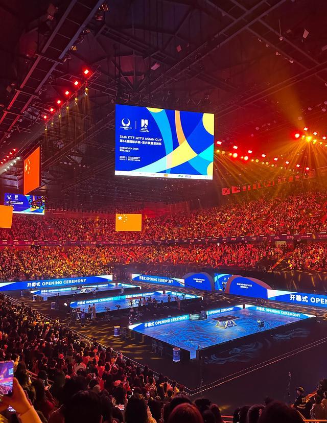 包含别具特色的比赛风格，球迷瞩目亮点频现的词条