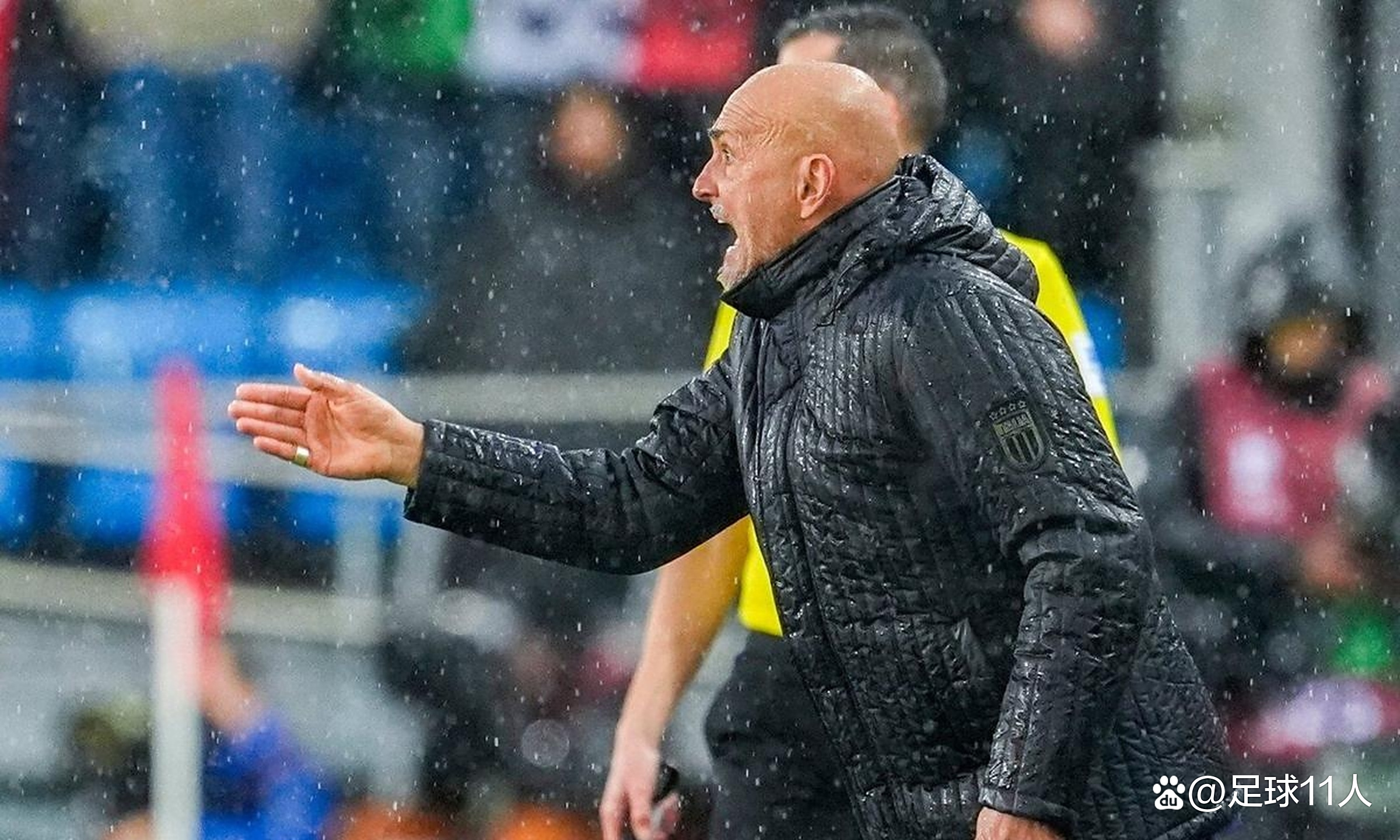 包含意大利球队主帅遭遇伤病困扰，球队战术或将调整的词条